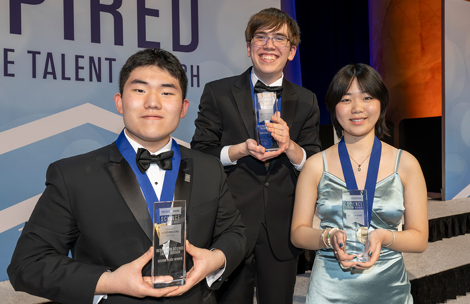 Конкурс Regeneron Science Talent Search 2026 назвал лучших молодых ученых Америки